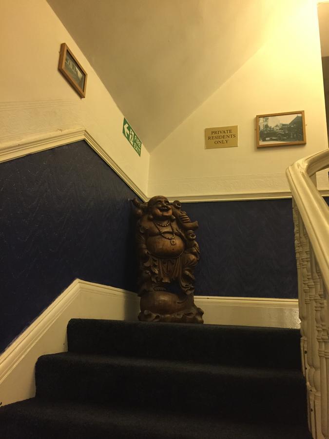 Burnett Arms Hotel Inverurie Bagian luar foto
